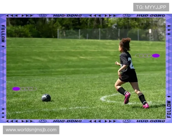 卡塔尔世界杯：全球瞩目的足球盛宴带来的文化交流与体育创新