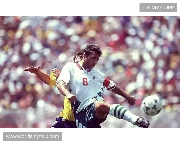 回顾历届世界杯历史：每届比赛的精彩瞬间与经典战役盘点